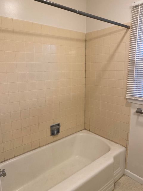 Tiny photo for 1826 Homedale Road, Klamath Falls, OR 97603 (MLS # 220211588)