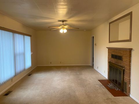 Tiny photo for 1826 Homedale Road, Klamath Falls, OR 97603 (MLS # 220211588)