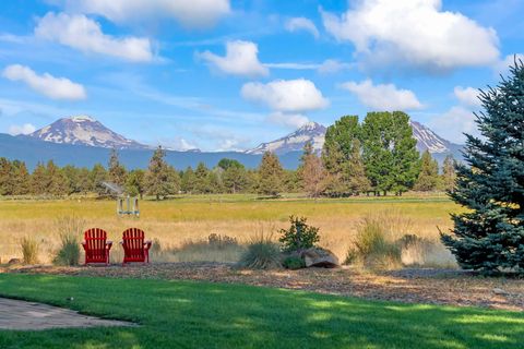 Tiny photo for 19190 Pinehurst Road, Bend, OR 97703 (MLS # 220215211)