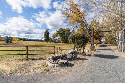 Tiny photo for 19190 Pinehurst Road, Bend, OR 97703 (MLS # 220215211)