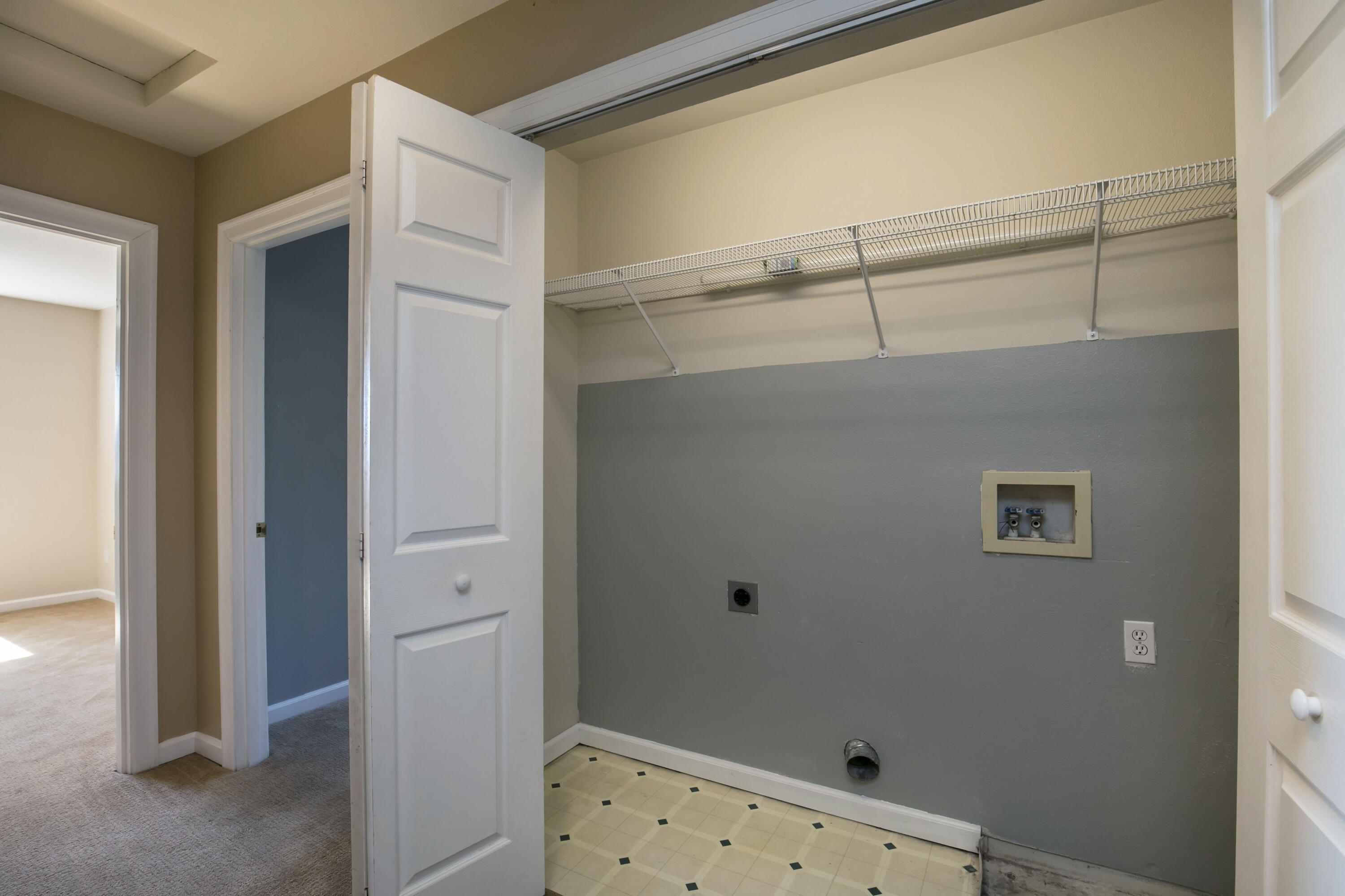 Oak Tree - Residential