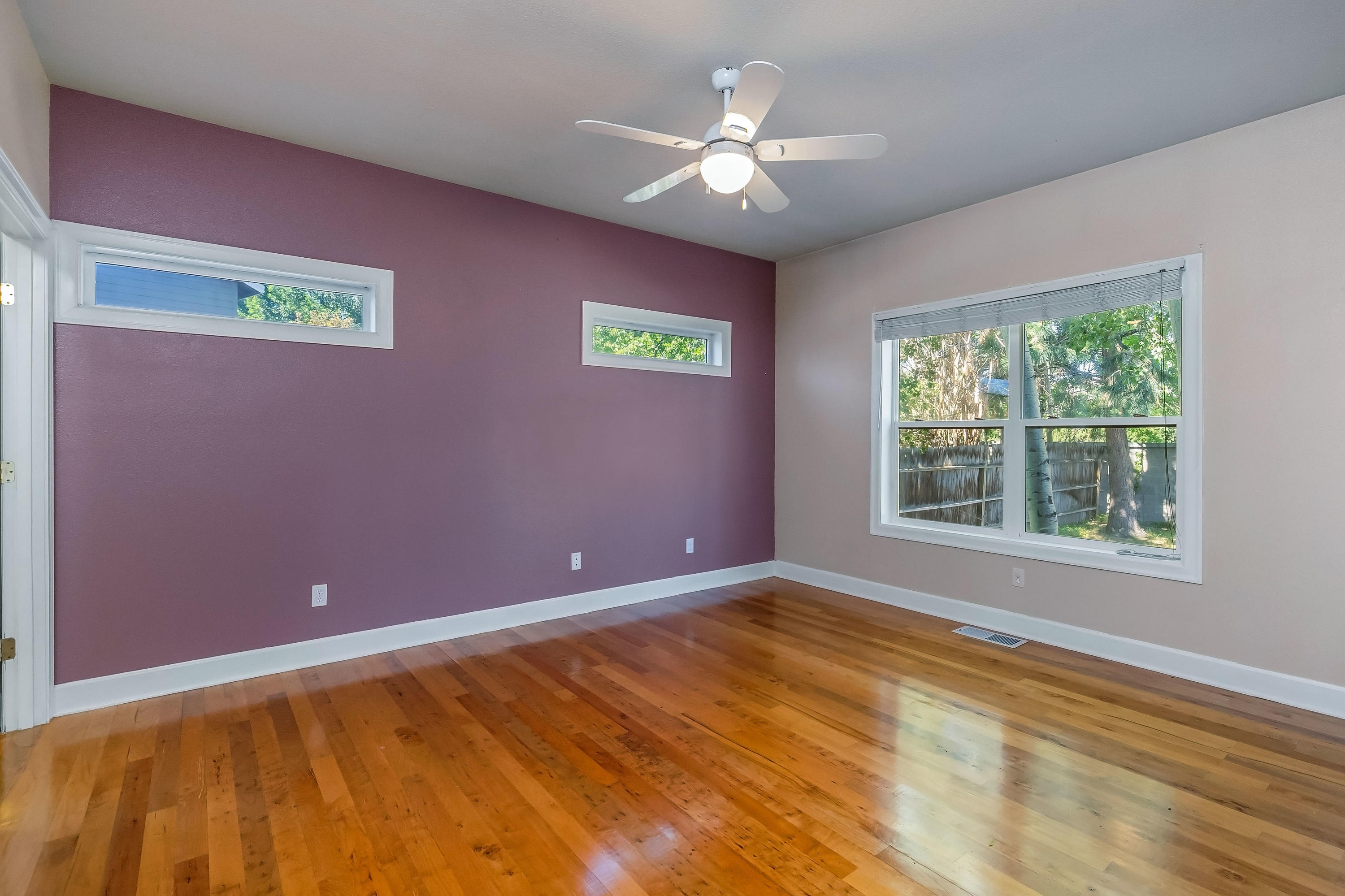 Oak Tree - Residential