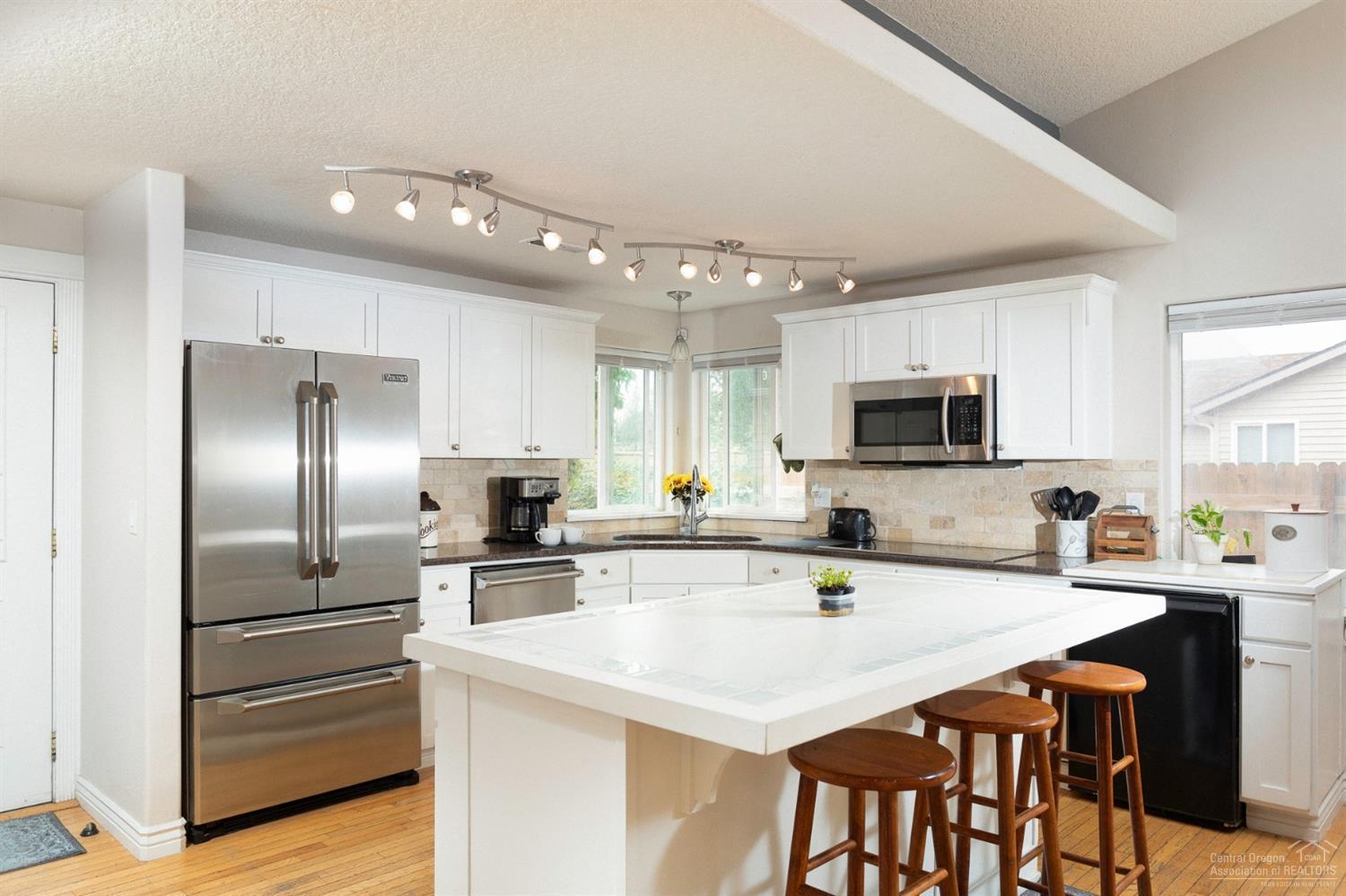 Larkspur - Residential