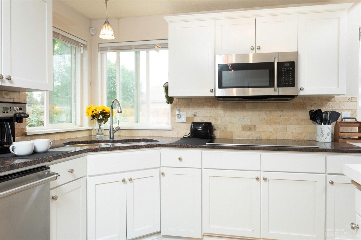 Larkspur - Residential