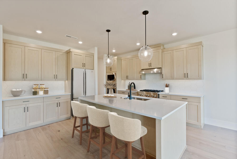 1391 NW Ochoa Drive
