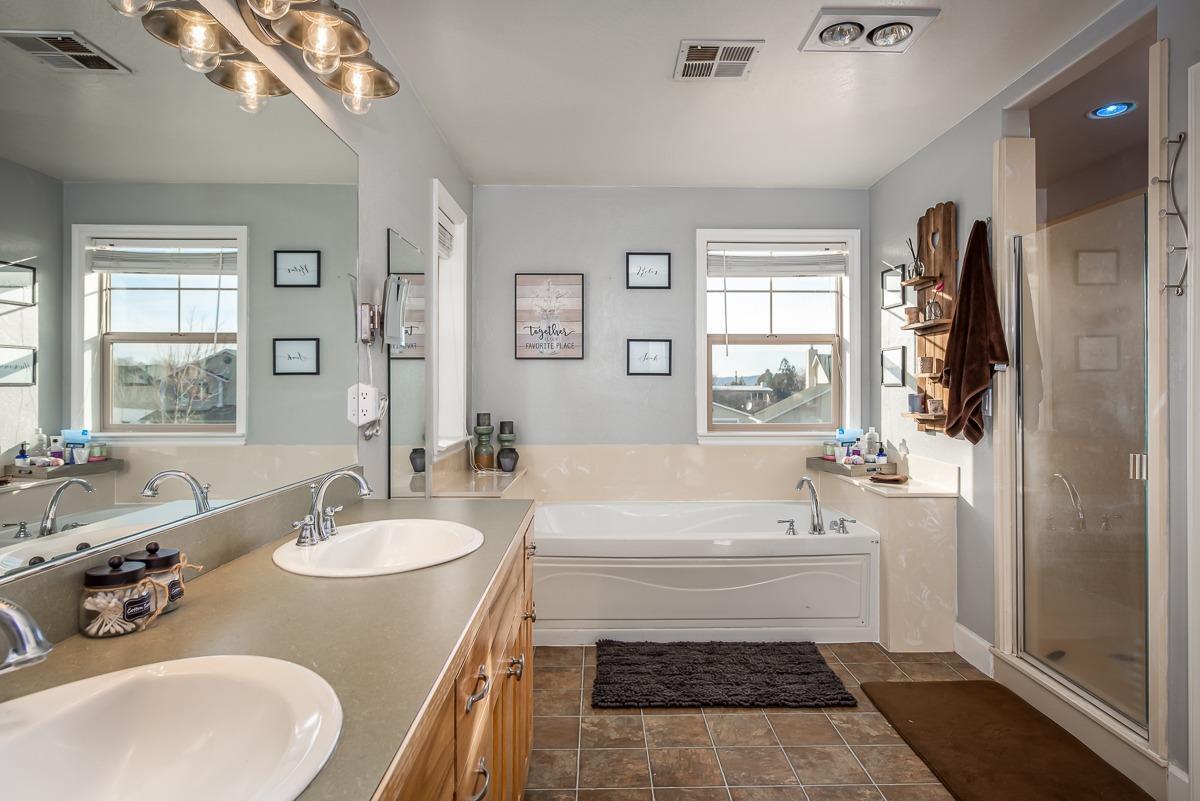 Sierra Heights - Residential