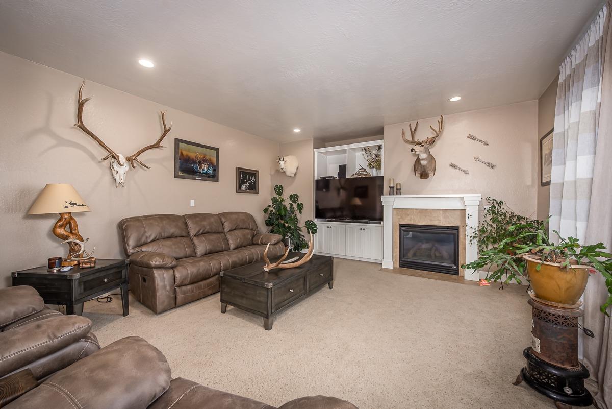 Sierra Heights - Residential