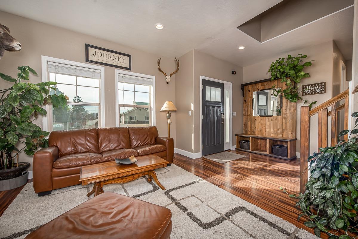 Sierra Heights - Residential