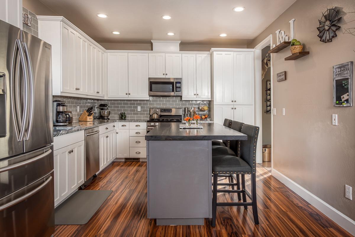 Sierra Heights - Residential