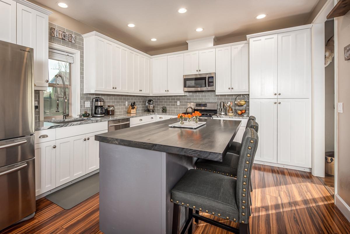 Sierra Heights - Residential