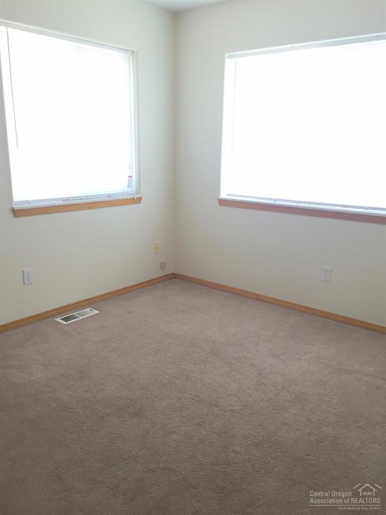 Falcon Ridge - Residential