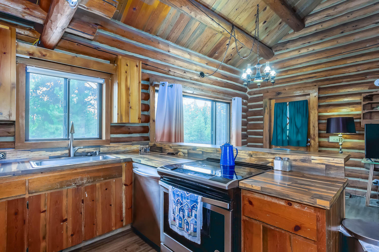 Crescent - Residential