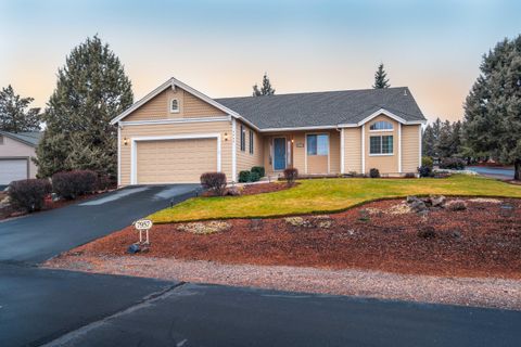7957 Little Falls Court Redmond OR 97756