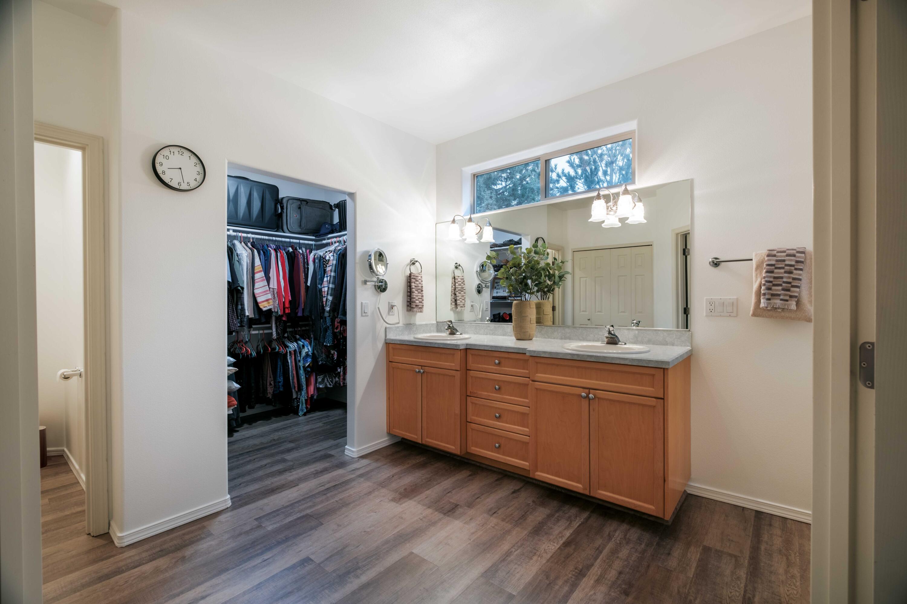 Eagle Crest - Residential