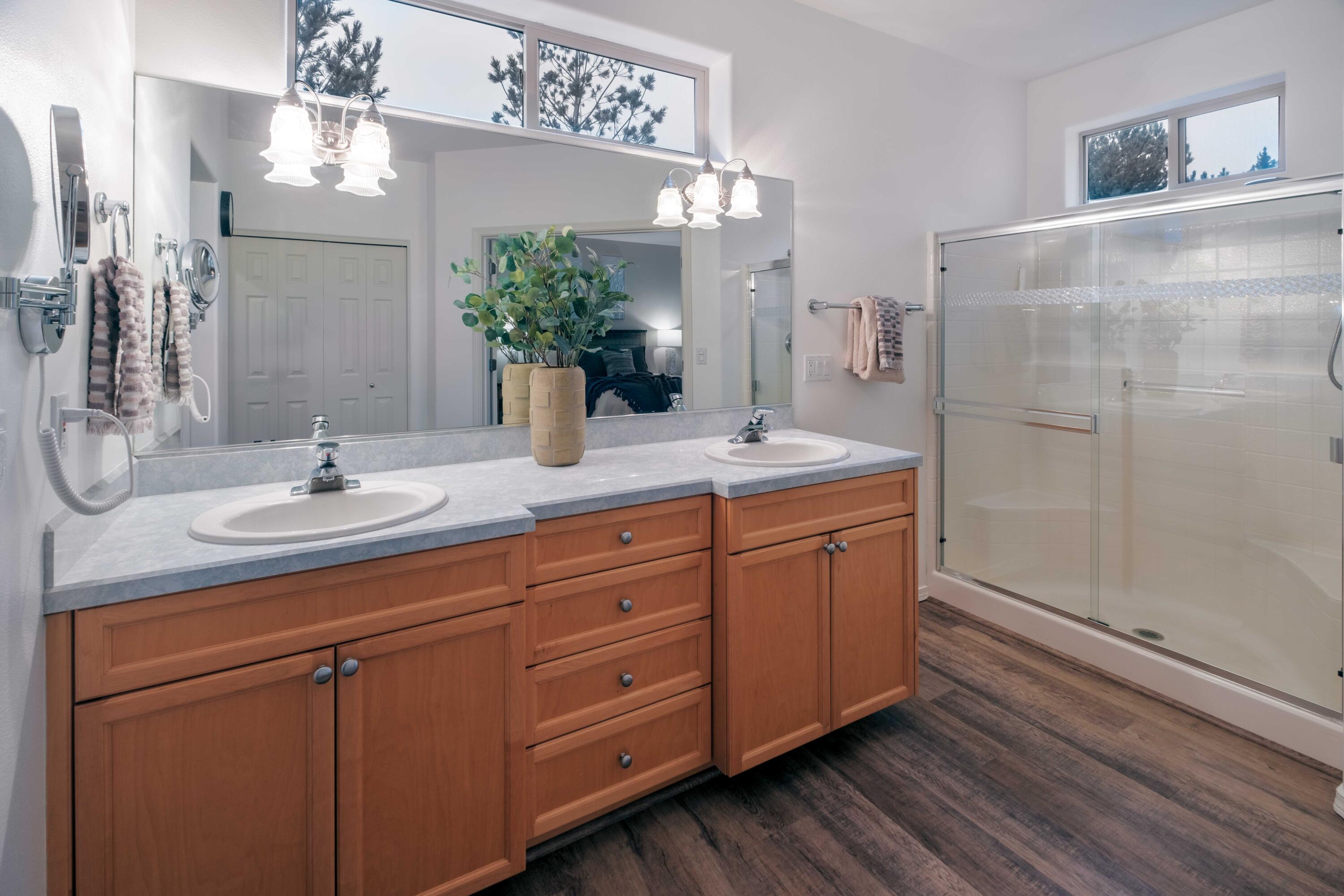 Eagle Crest - Residential