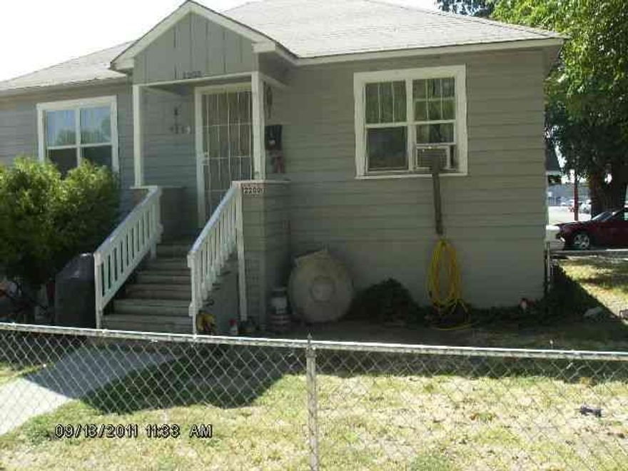 Tenent Lives In Big House (2200 Radcliffe). They Would Like To Remain In The House If Possible. Both Smaller Units Are In Good Condition As Are The Storage Units For These Units. House Is In Good Condition But Needs Some Work In The Basement Area. Basement Could Be Another Apartment If Problems Are Fixed.This Is A Fannie Mae Homepath Property. Purchase For As Little As 3% Down. Approved For Both Homepath And Homepath Renovation Mortgage Financing. Please Put Seller's Choice For Title And Escrow. These Vary With Each Property. Prequal Letter Or Proof Of Funds Letter Must Accompany All Offers. the Seller Has Directed That All Offers On This Listing Be Made Using The Homepath Online Offer System At The Homepath Website.