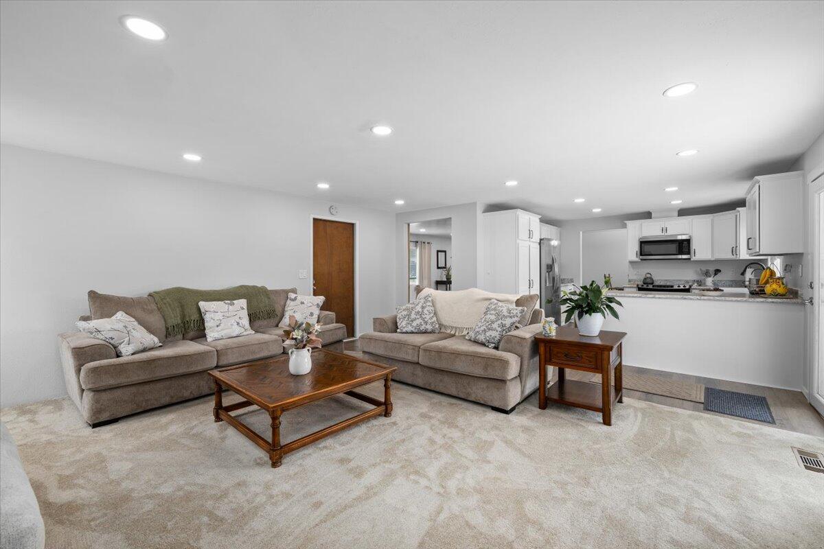 Evon Acres - Residential