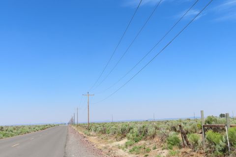 0 (APN:2292) Fossil Lake Road Christmas Valley OR 97641