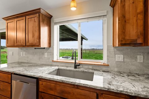 Tiny photo for 597 Bigham Brown Road, Eagle Point, OR 97524 (MLS # 220212955)