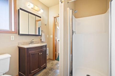 Tiny photo for 6900 NE 1st Street, Redmond, OR 97756 (MLS # 220222696)