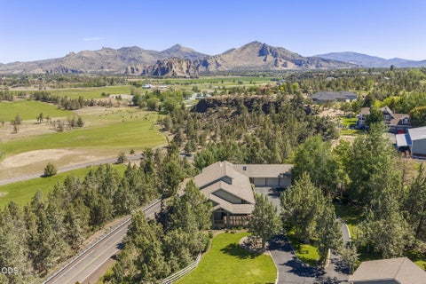 Tiny photo for 6900 NE 1st Street, Redmond, OR 97756 (MLS # 220222696)