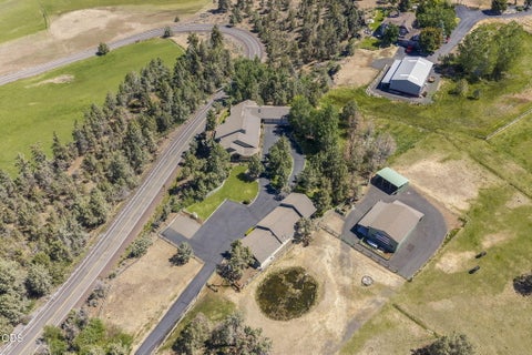 Tiny photo for 6900 NE 1st Street, Redmond, OR 97756 (MLS # 220222696)