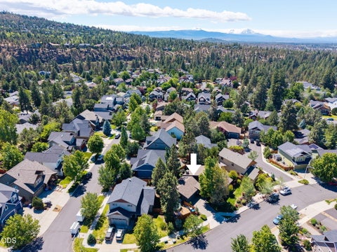 Tiny photo for 62968 Fresca Street, Bend, OR 97703 (MLS # 220224421)