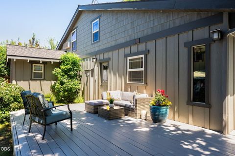 Tiny photo for 62968 Fresca Street, Bend, OR 97703 (MLS # 220224421)