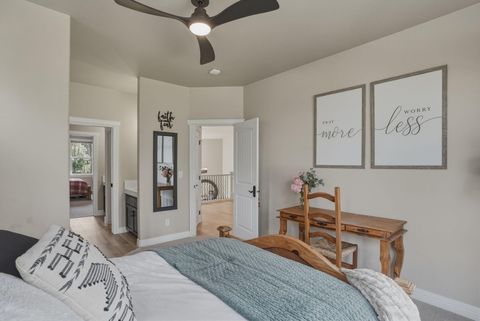 Tiny photo for 1041 E Timber Pine Drive, Sisters, OR 97759 (MLS # 220217840)