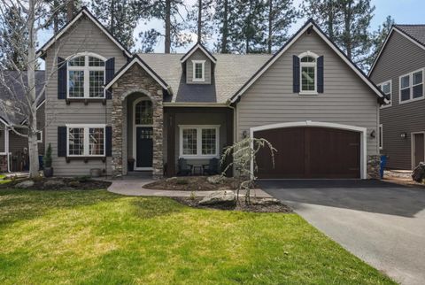 1041 E Timber Pine Drive Sisters OR 97759