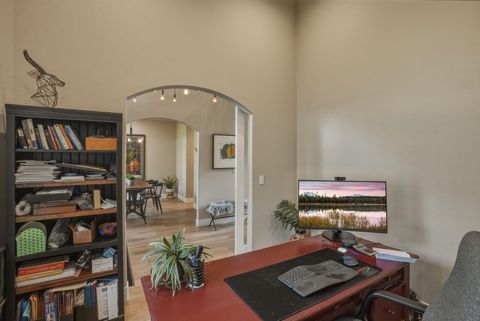 Tiny photo for 1041 E Timber Pine Drive, Sisters, OR 97759 (MLS # 220217840)