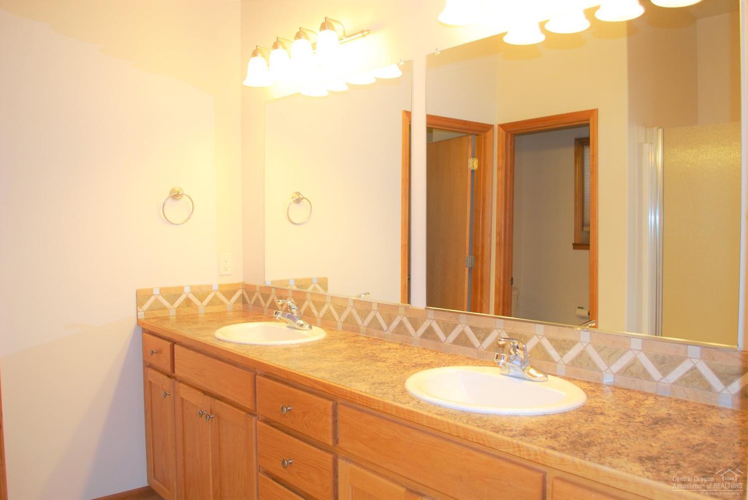 Deschutes RiverWoods - Residential