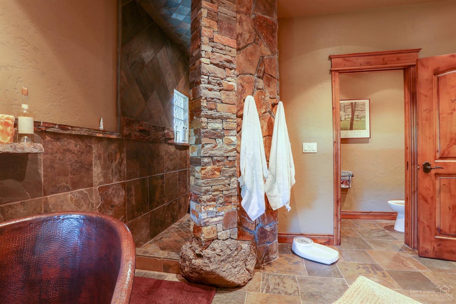 Broken Top - Residential