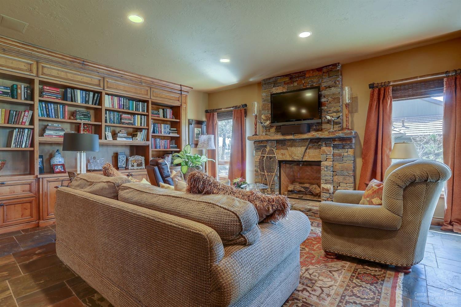 Broken Top - Residential