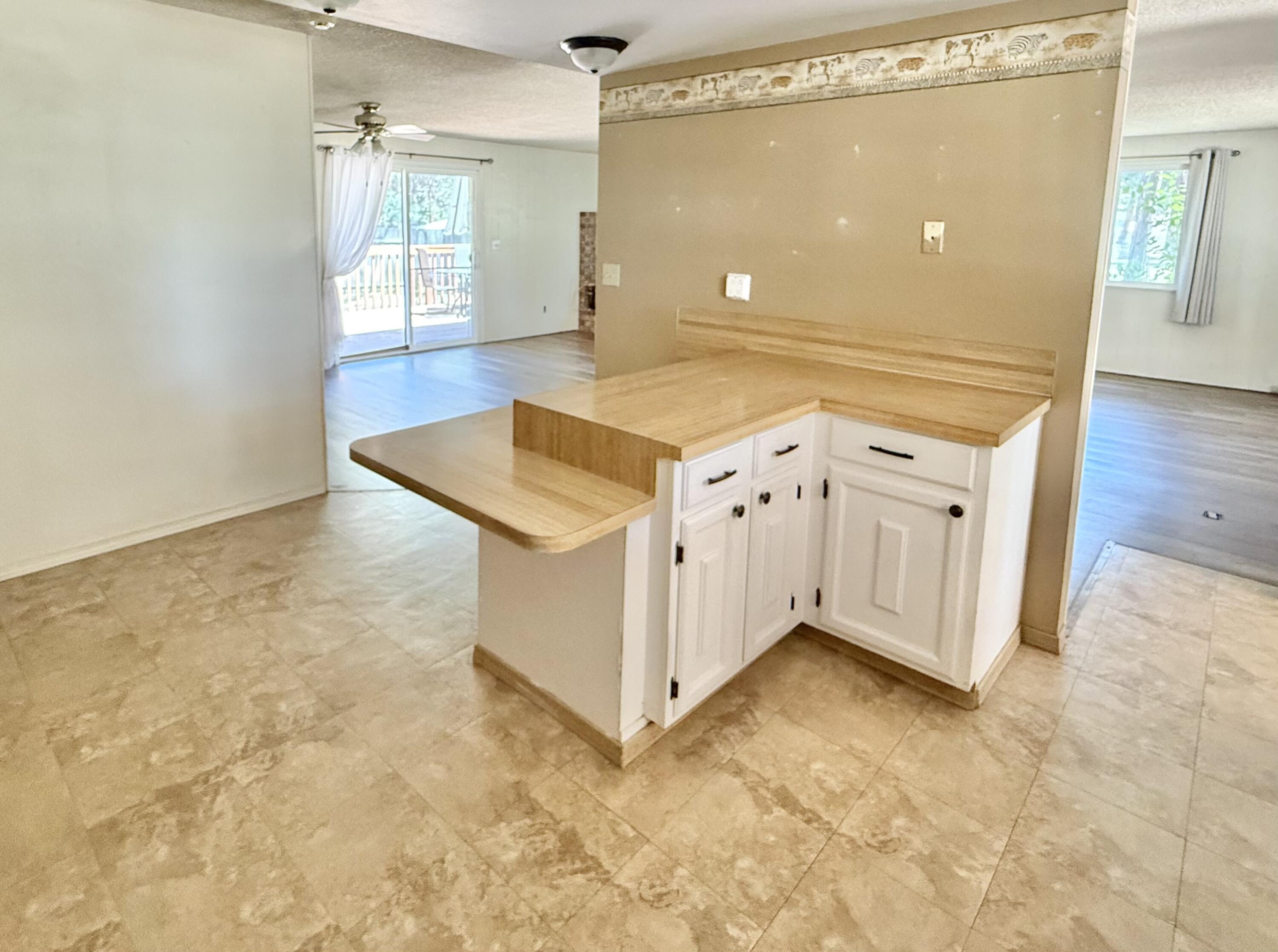 Irish Bend - Residential