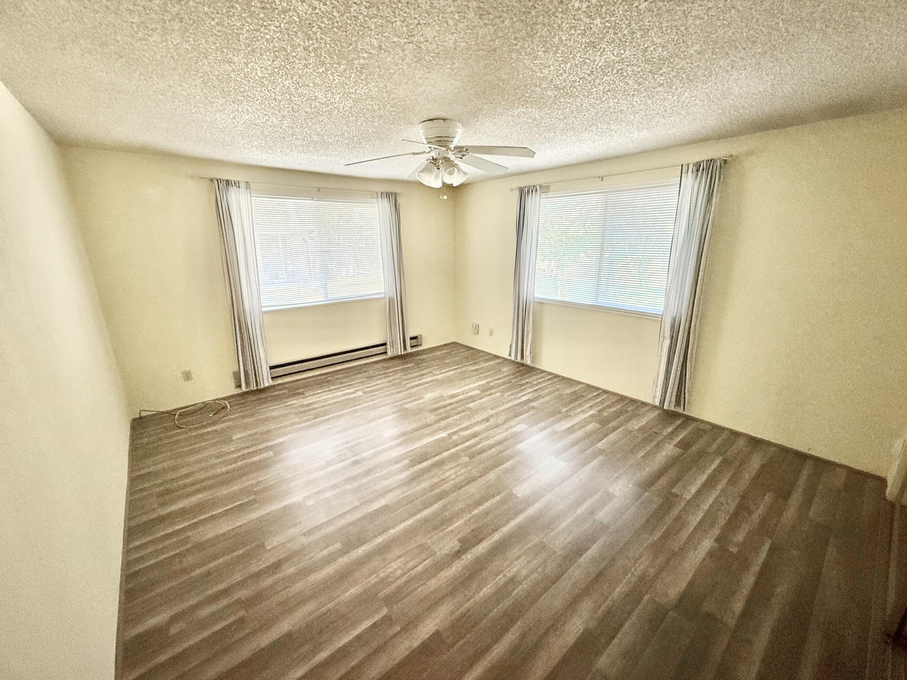 Irish Bend - Residential