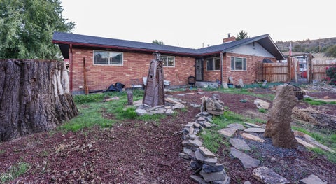Photo of 2455 Redwood Drive, Klamath Falls, OR 97601 (MLS # 220229736)