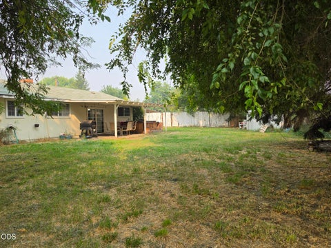 Tiny photo for 5608 Bel Aire Drive, Klamath Falls, OR 97603 (MLS # 220226868)