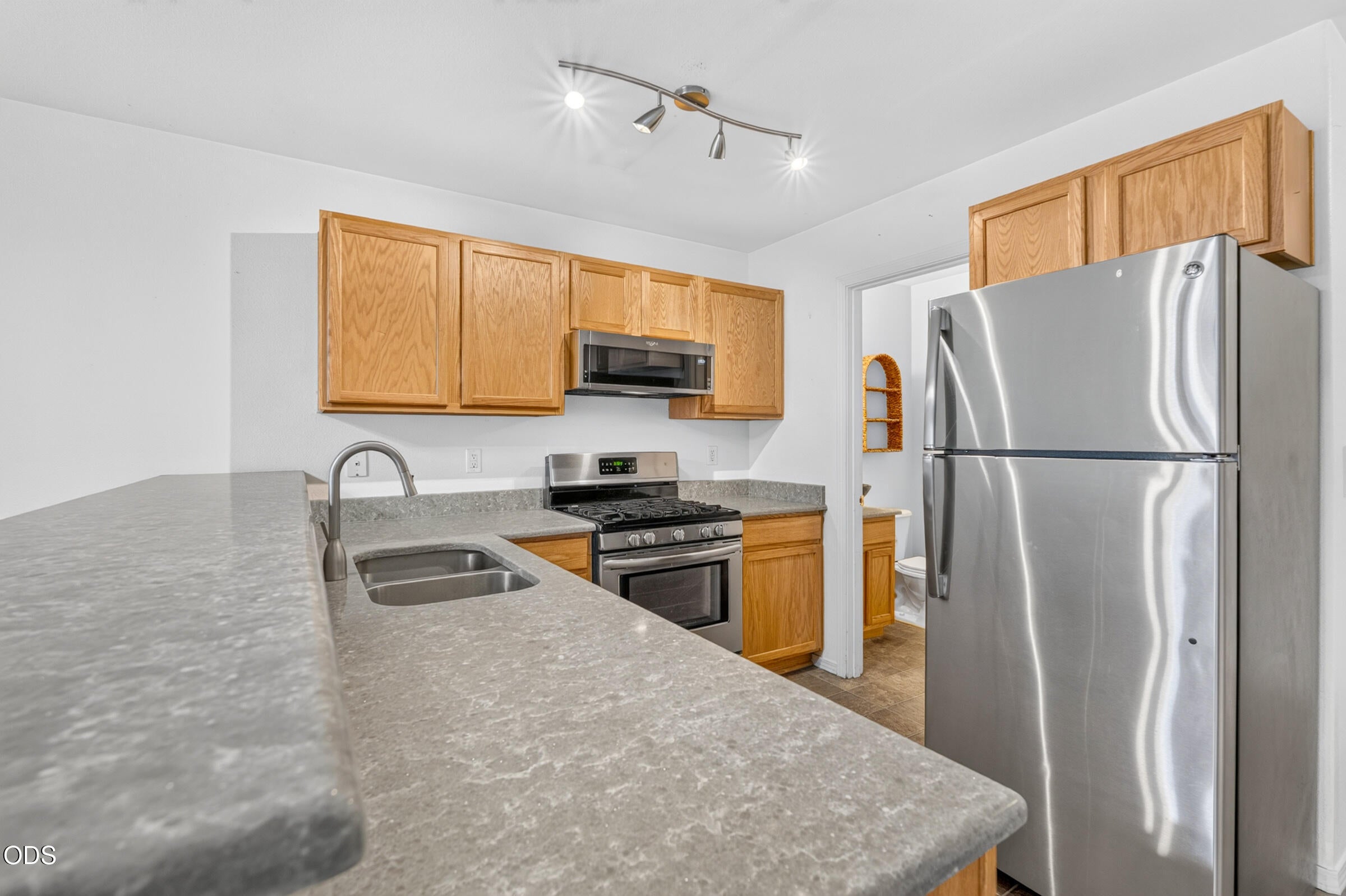 2610 SW 23rd Street UNIT 11