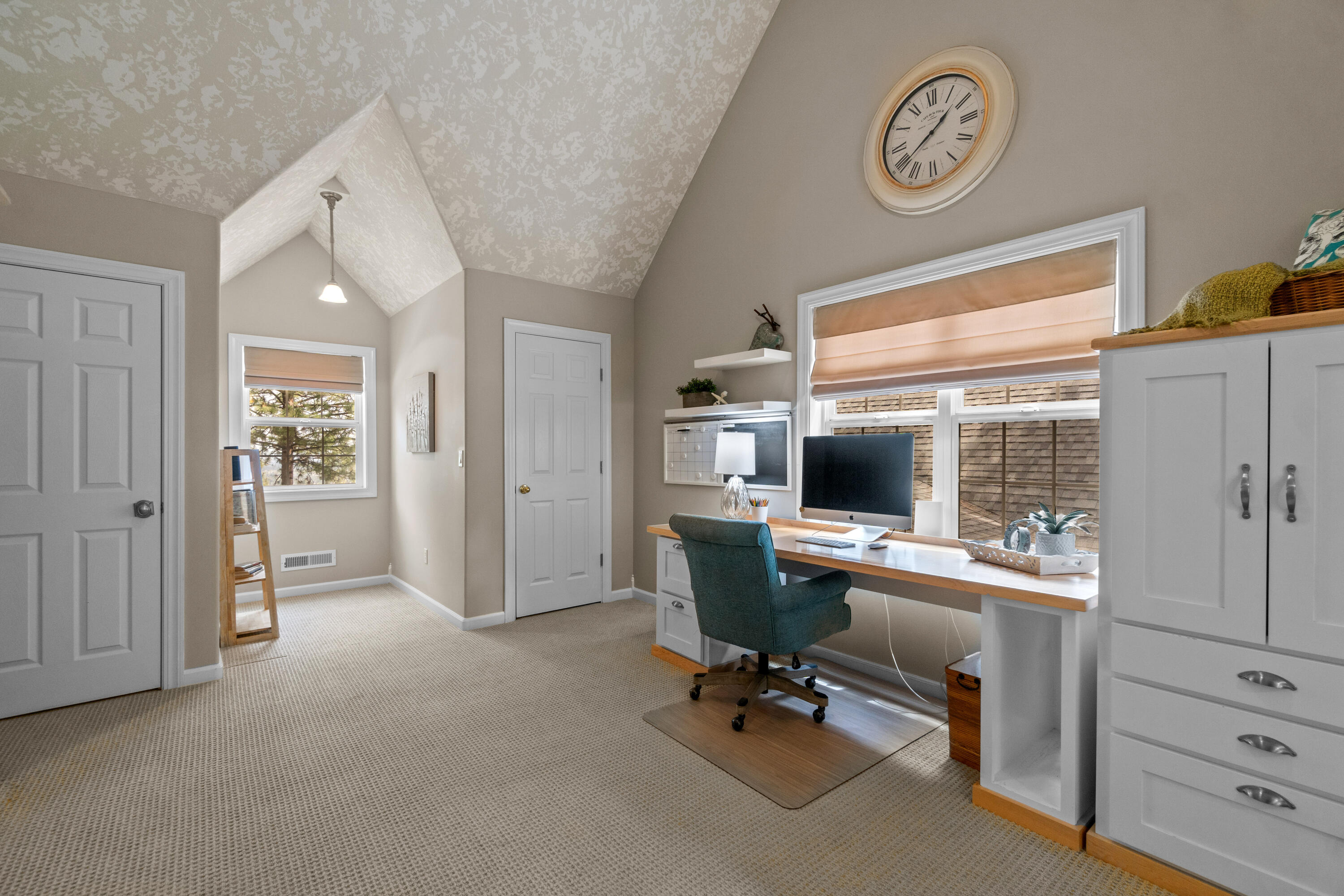 Awbrey Butte - Residential