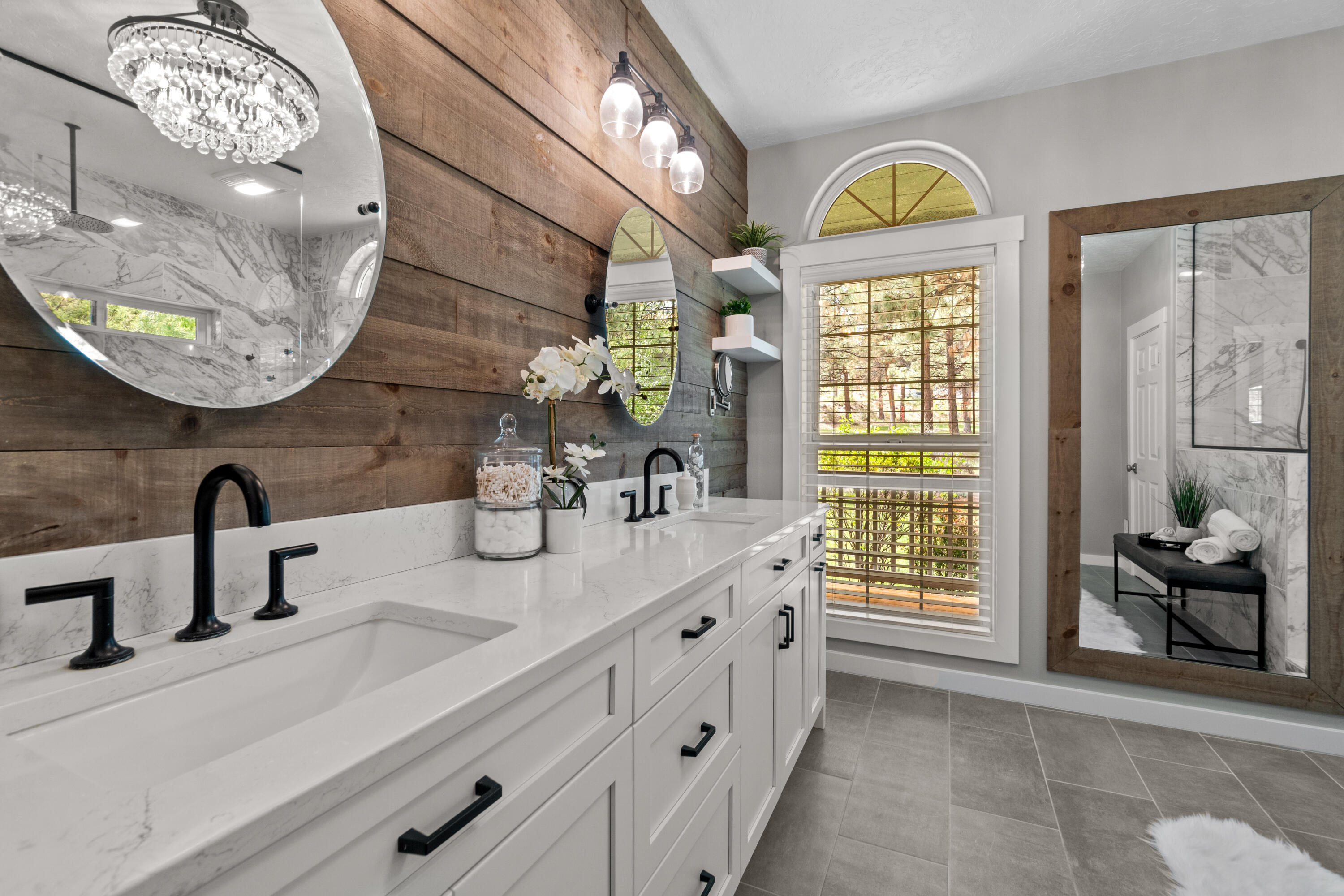 Awbrey Butte - Residential