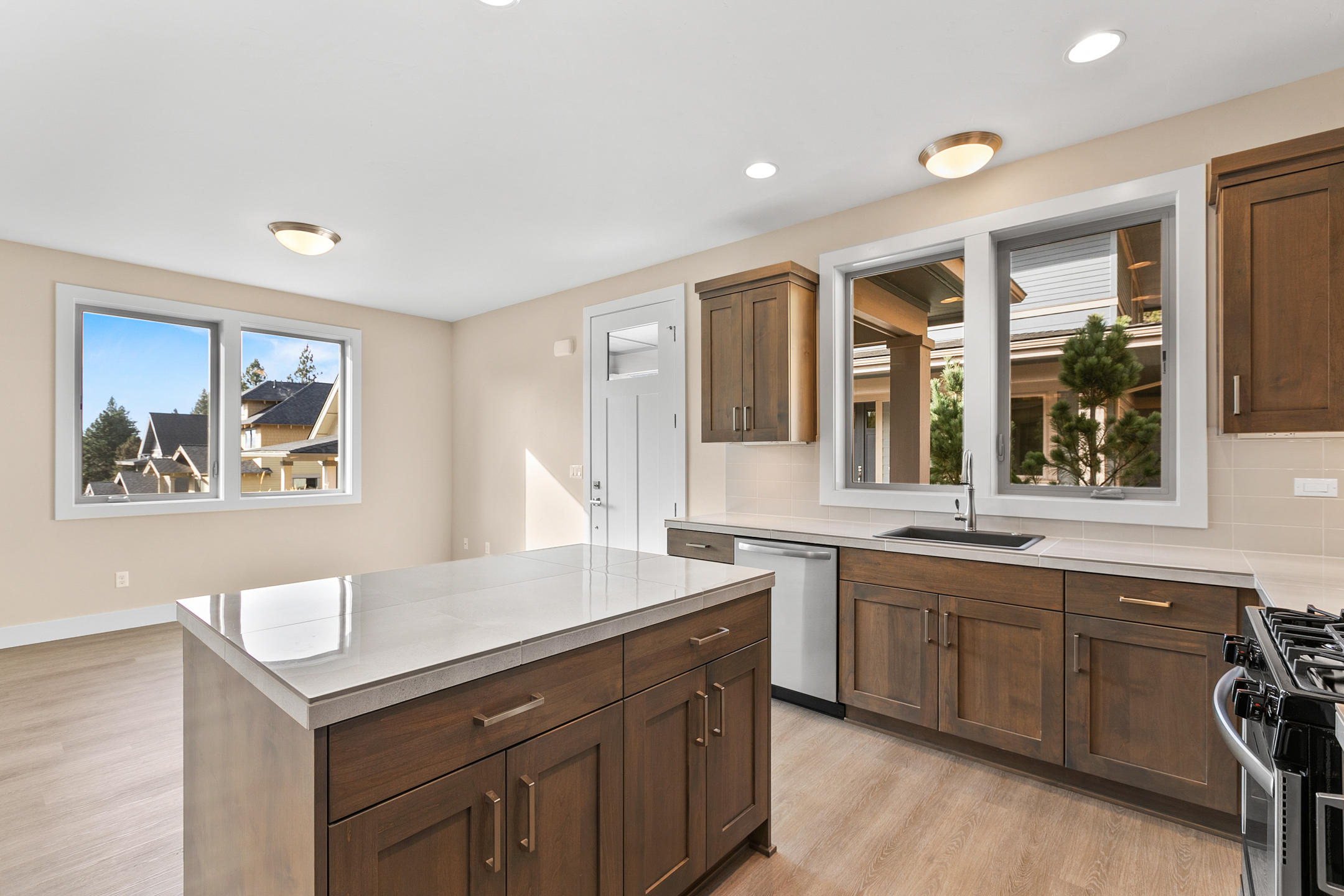 Awbrey Terrace - Residential