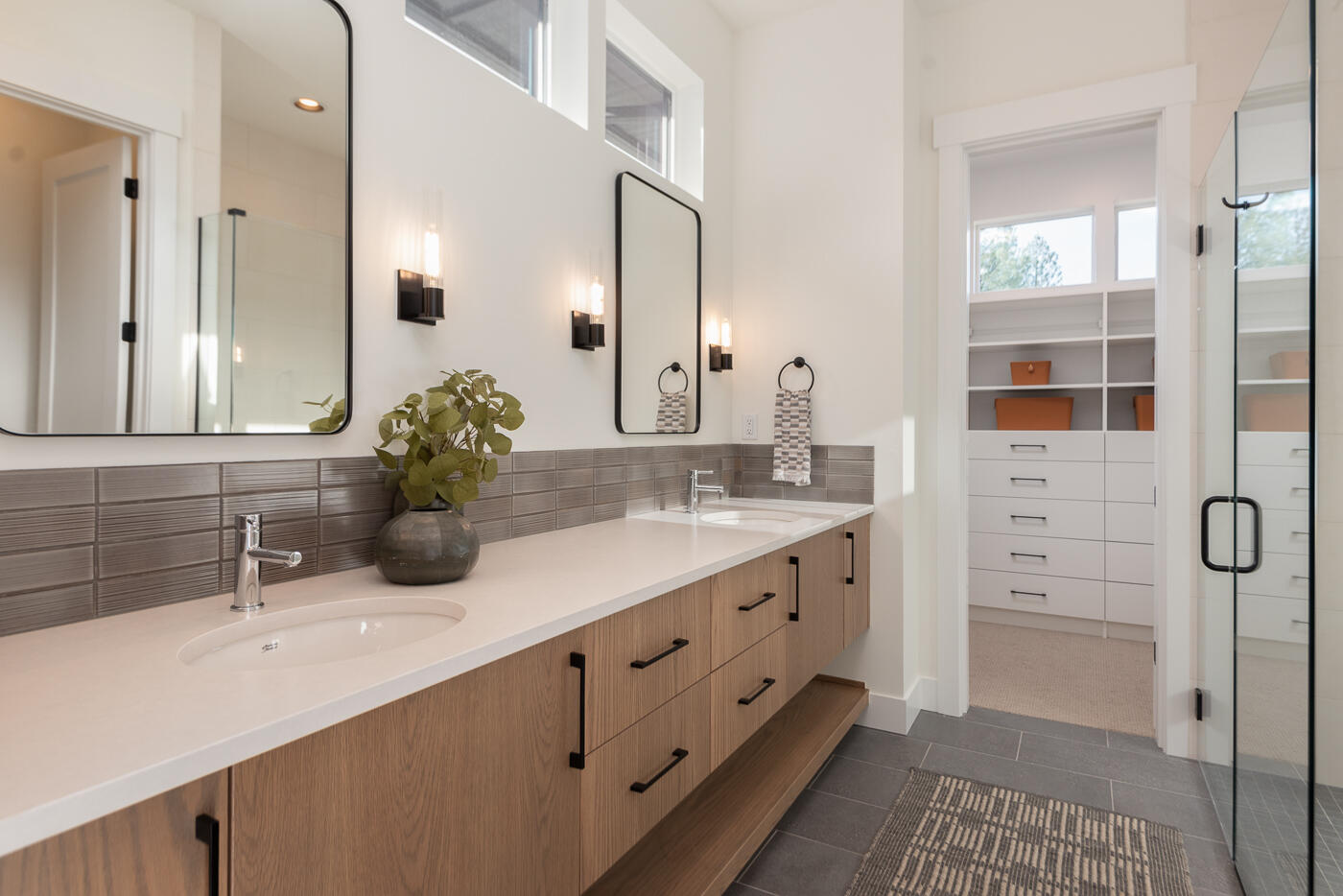 Discovery West Phase 4 - Residential