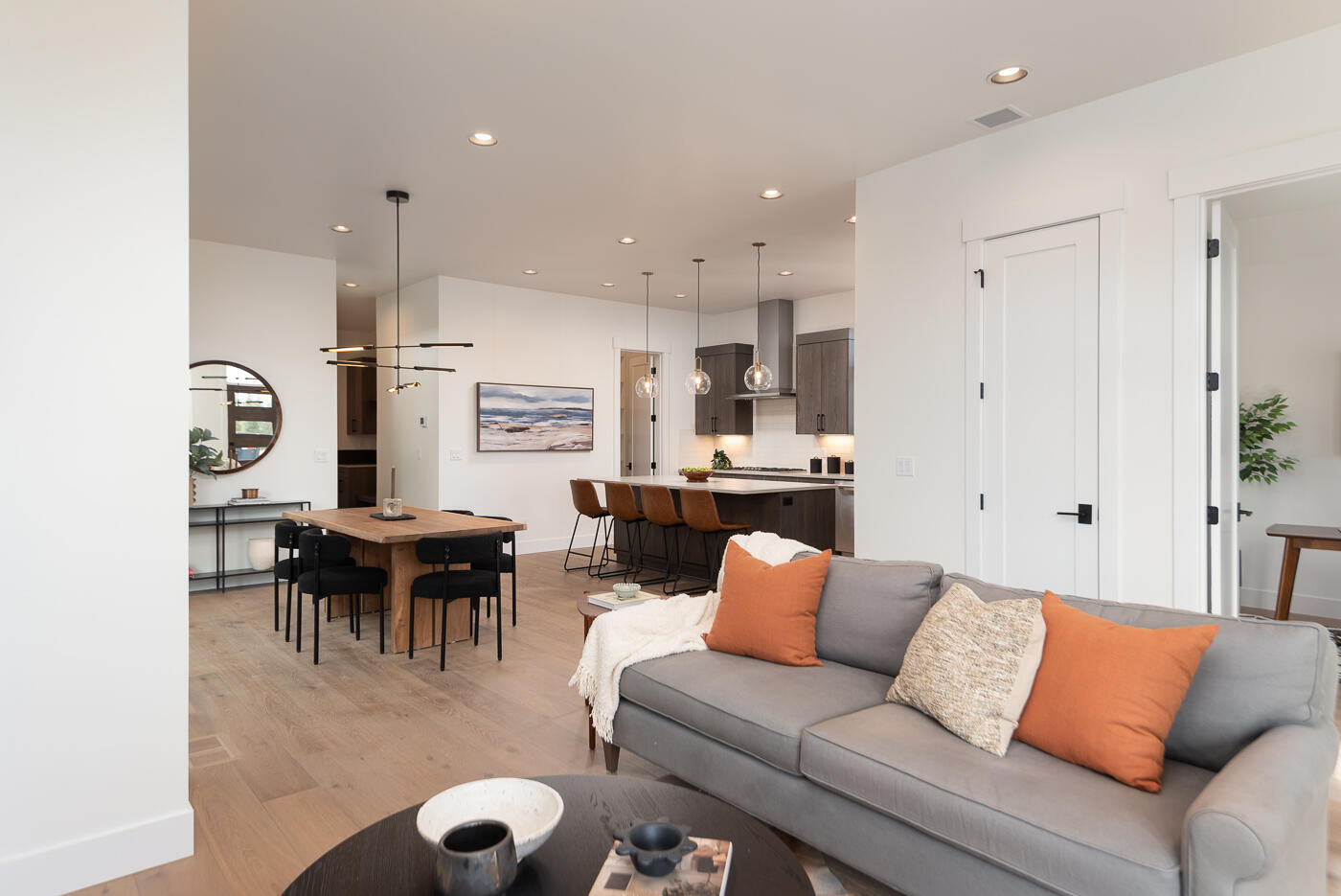 Discovery West Phase 4 - Residential