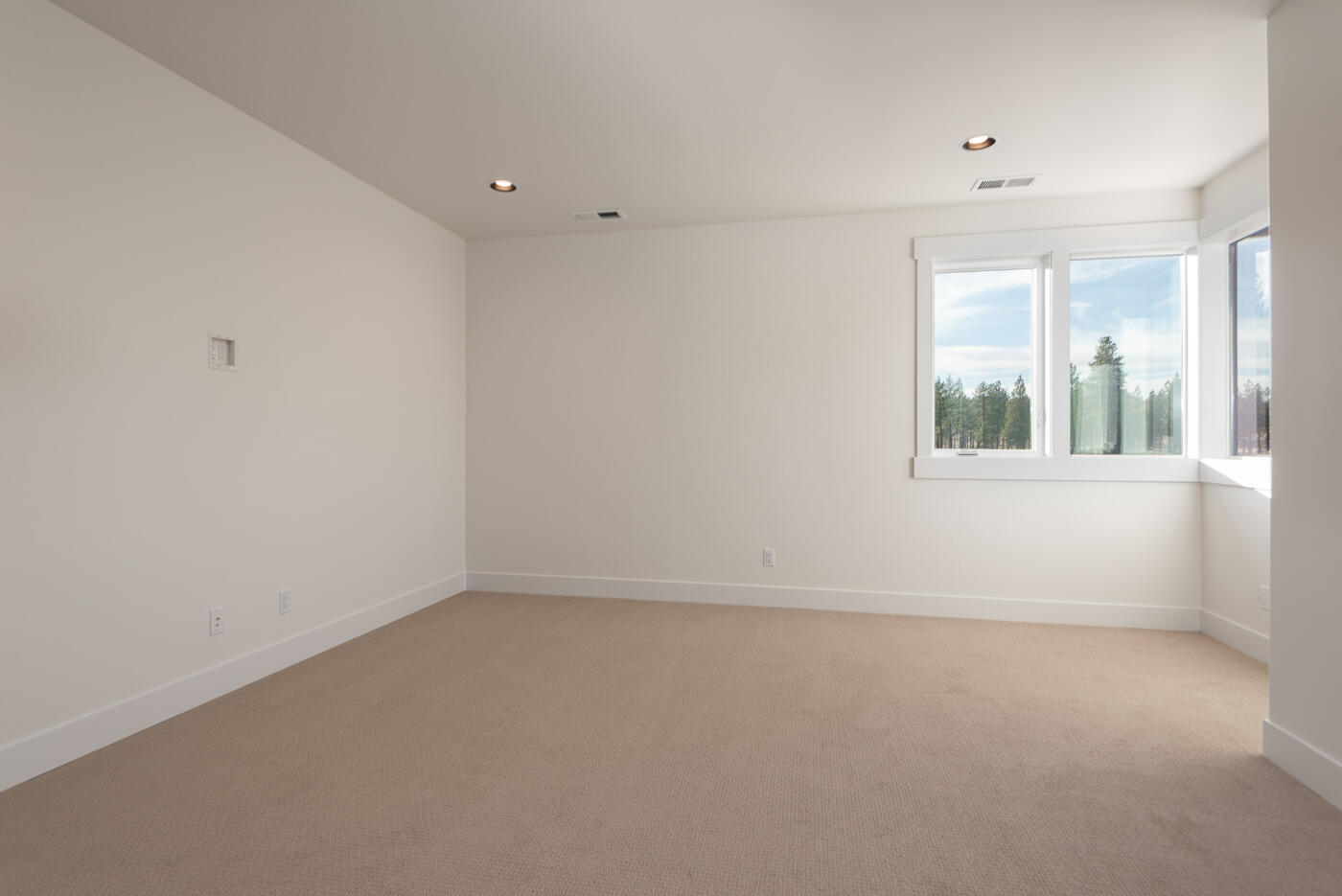 Discovery West Phase 4 - Residential