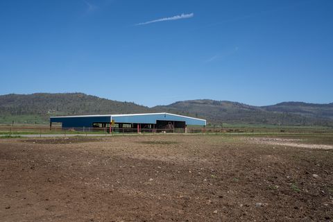 Tiny photo for 1881 Brophy Road, Eagle Point, OR 97524 (MLS # 220207898)