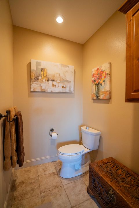 Tiny photo for 1881 Brophy Road, Eagle Point, OR 97524 (MLS # 220207898)