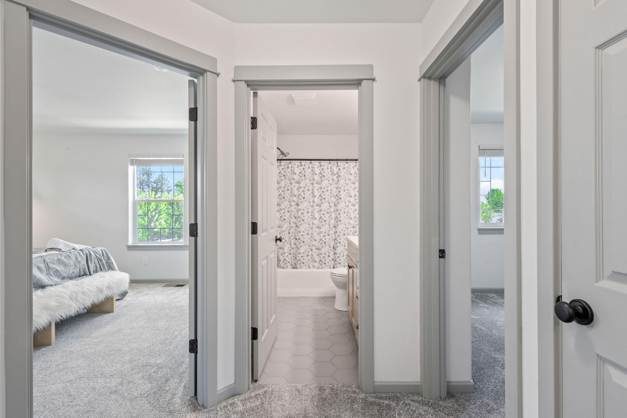 Oakview - Residential