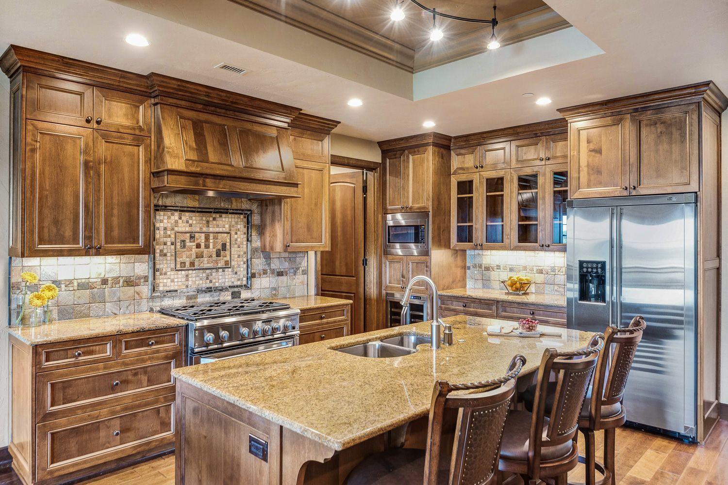 Plaza Condominiums - Residential