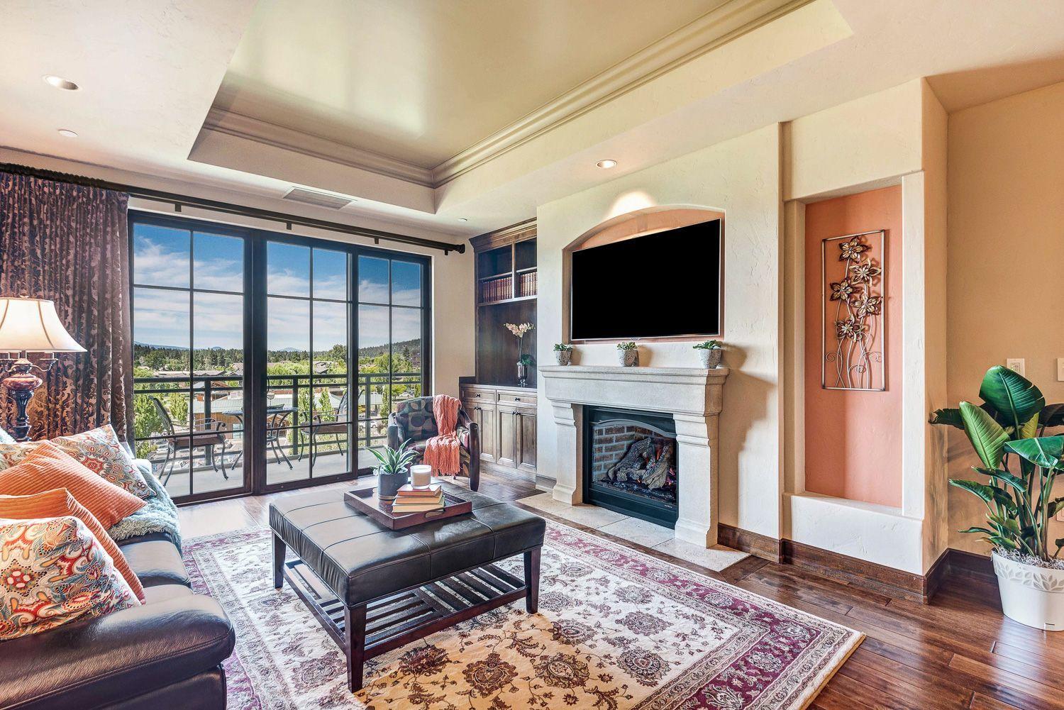 Plaza Condominiums - Residential